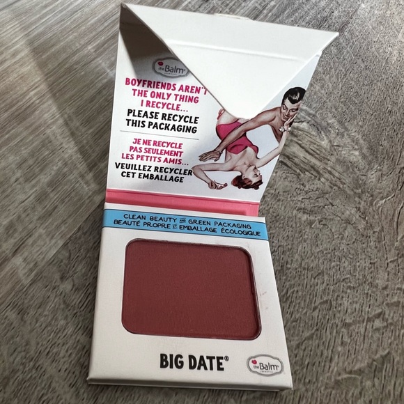 THEBALM COSMETICS
Big Date Blush - Picture 3 of 6